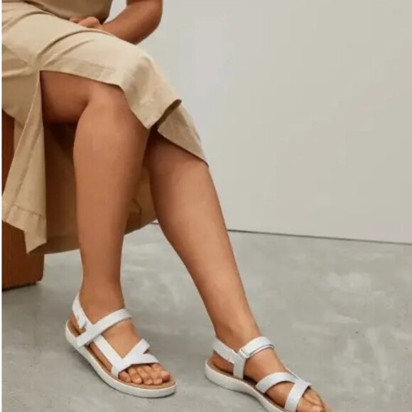 Everlane Women's White Strappy Sandals - Picture 1 of 12